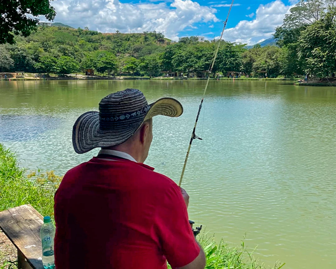 Ecoparque 20 El Gaitero lago de pesca El Gaitero El Gaitero